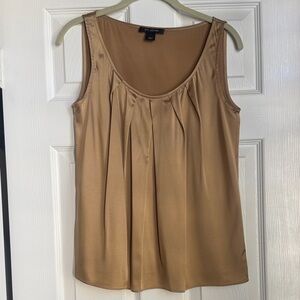 St. John Knits Silk Gold Pleated Sleeveless Blouse